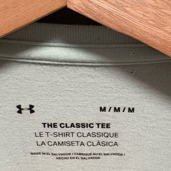 Under Armour Tee - Picture 4 of 4